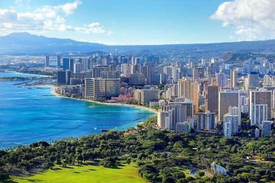 Light & Airy 8Th Floor Ocean View Condo With Lanai Condo 檀香山 外观 照片